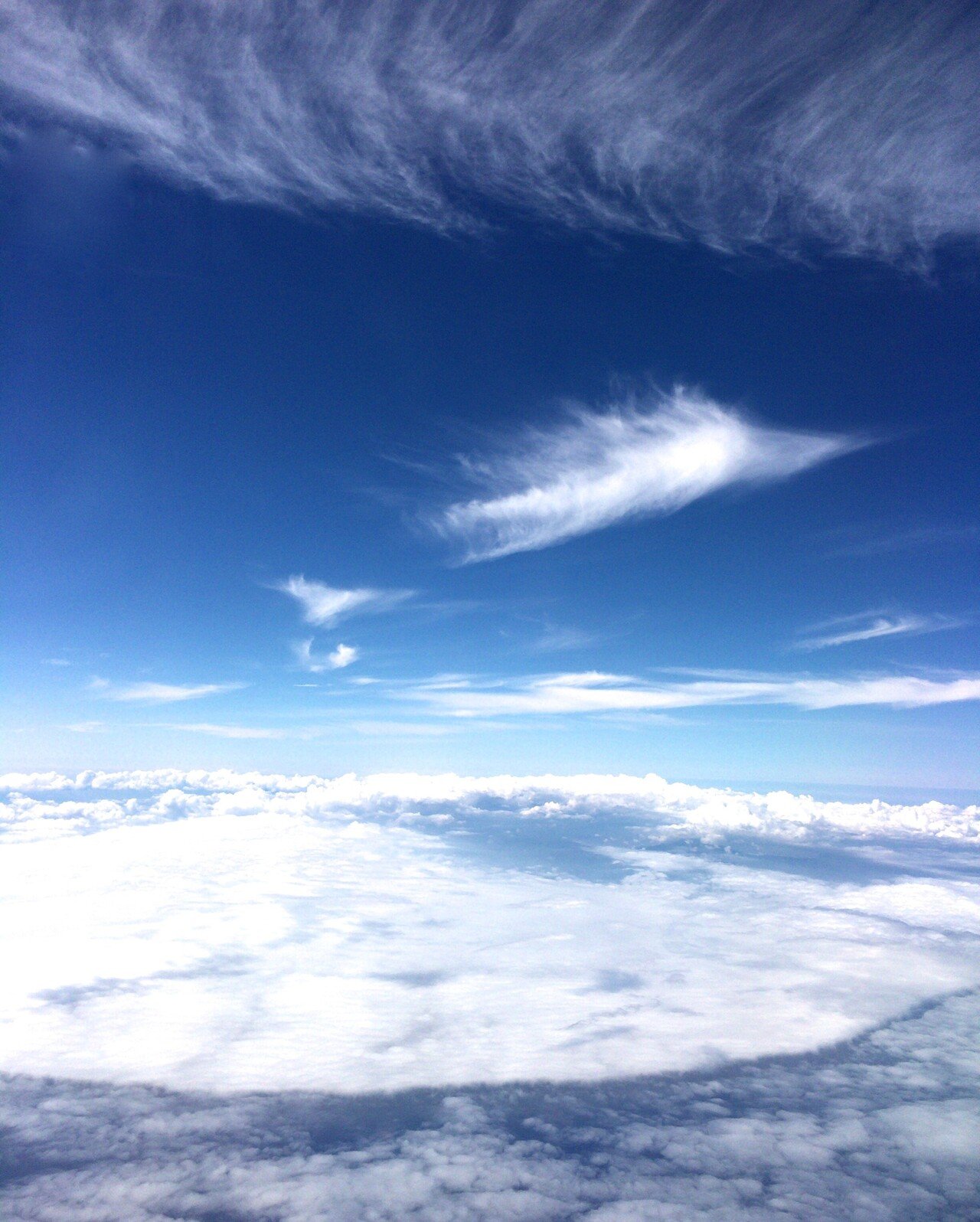 25 飛行機note】 空の上、雲の色｜Sora＊note