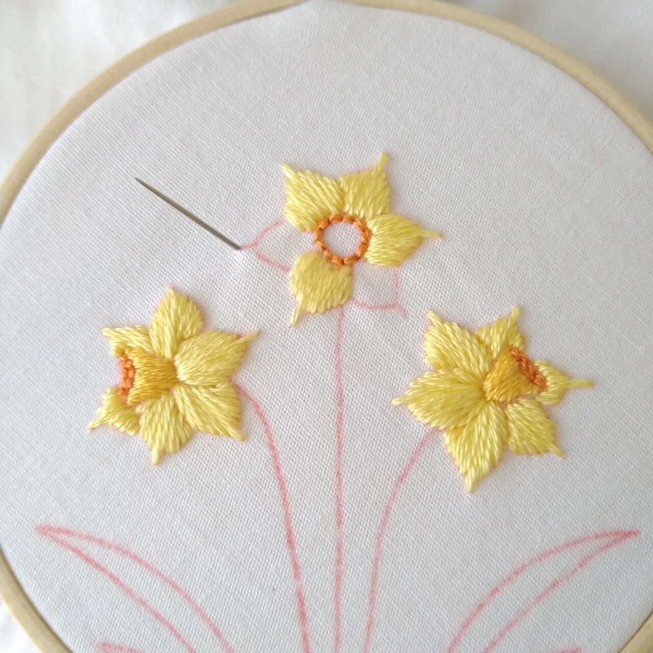♡C13(*^-^)♡さま確認用です。 大判クロス＆手刺繍お花2束×2·͜· ♡ HEY!Mrs ROSE フラワー刺繍トート【212-140501】 | YMDO | KariAng