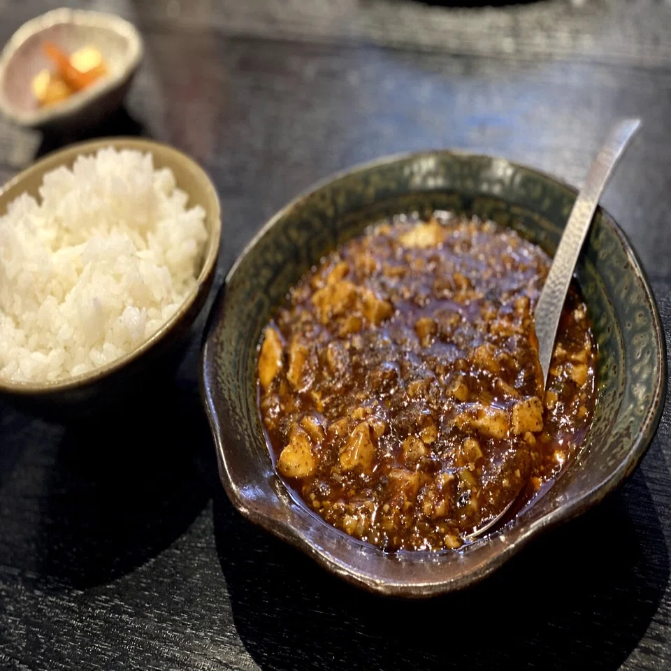 鉄板 中華 仁