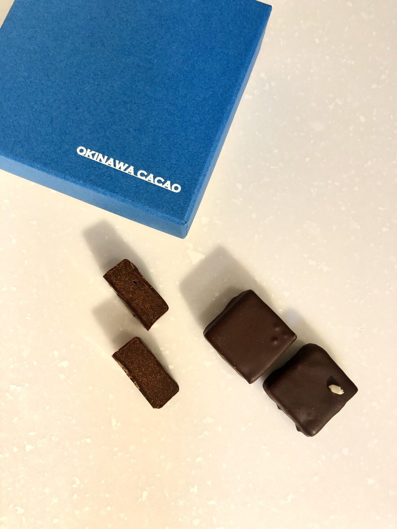衝撃のうま辛チョコと国産カカオと沖縄愛 Okinawa Cacao おやつにむふふ Note