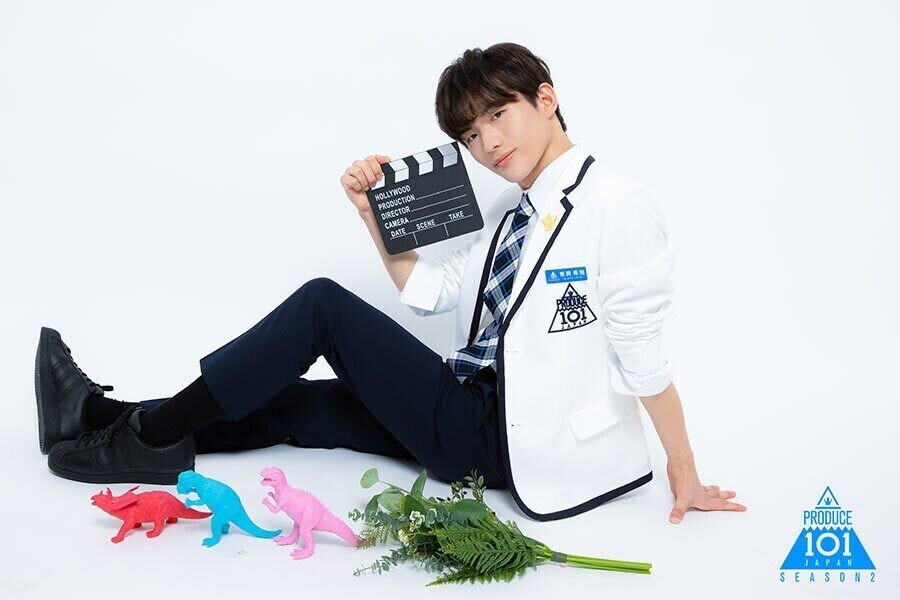 アイドルグッズ PRODUCE 101 JAPAN SEASON2 goosebumps PRODUCE 101 JAPAN SEASON2 EXHIBITION COMPLETE ～LET ME FLY