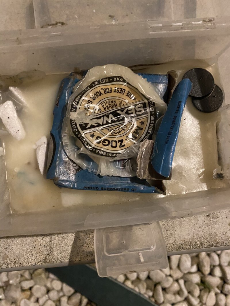 サーフワックスの保管はこれで決まり コスパ最高な調子良いケースがセリアにありました Budgiecoffee Note