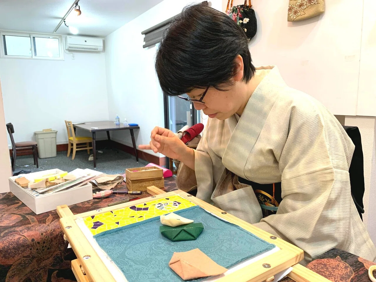 昭和きもの愛好会インタビュー3.日本刺繍職人 大久保好江さん｜昭和