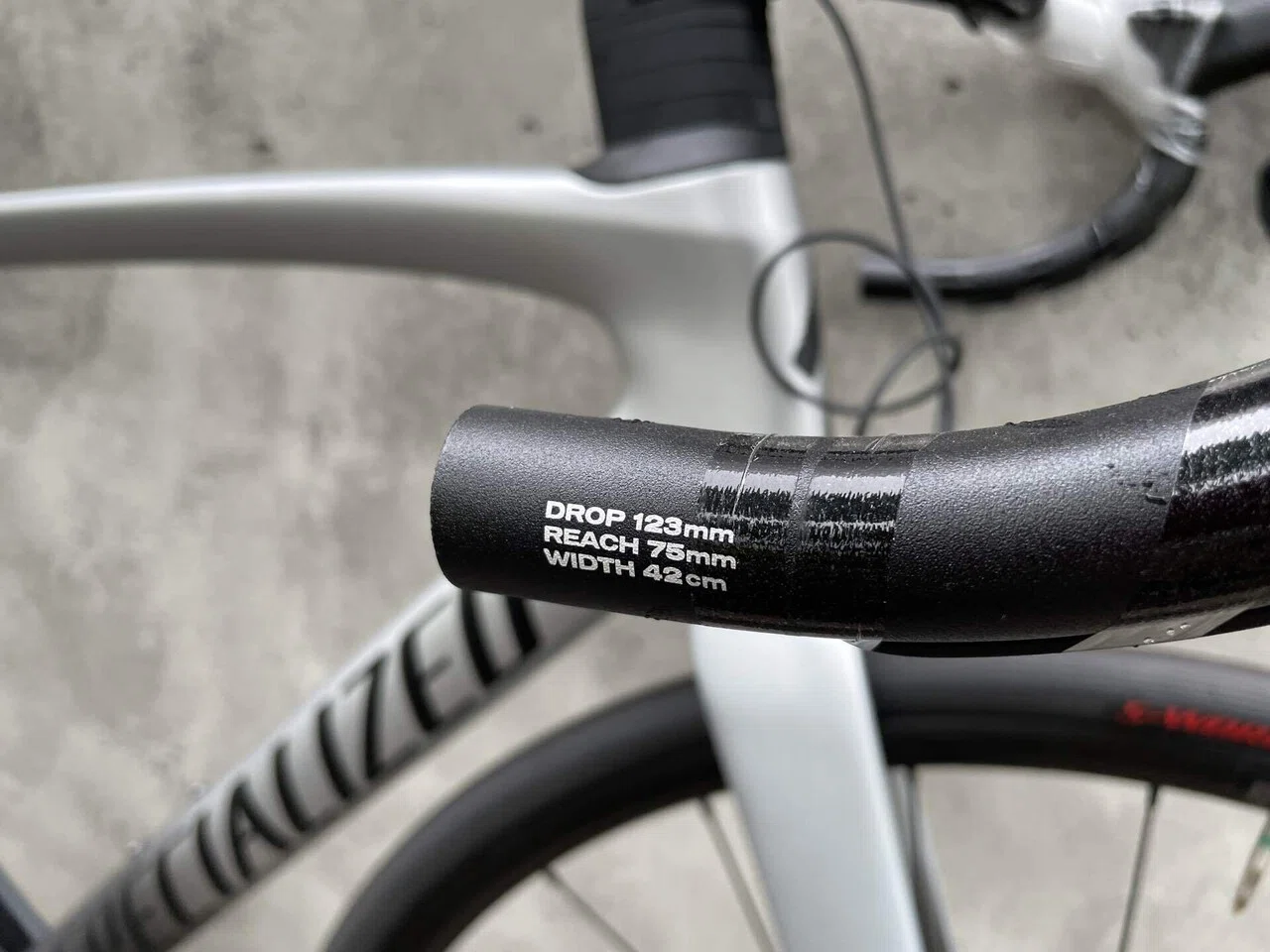 ロードバイク/SPECIALIZED/TARMAC】◇クリーニング済み【管理番号80701】