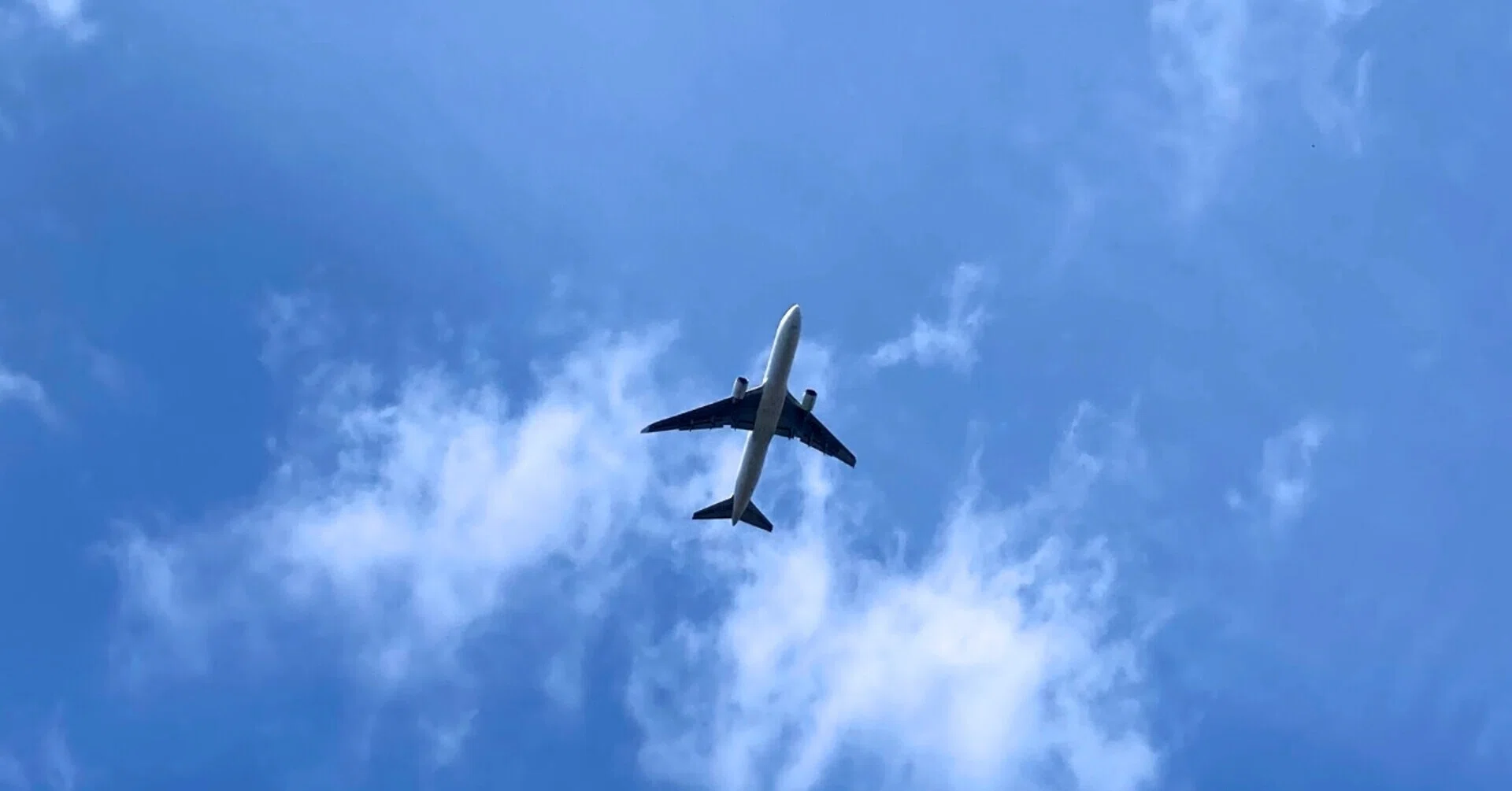27 飛行機note】 空の上の絵手紙｜Sora＊note