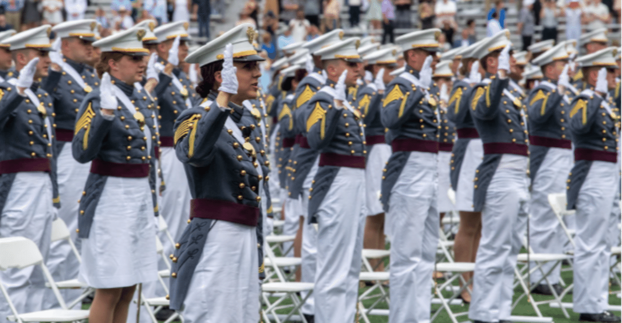 いかに国家は軍隊をコントロールすべきなのか？『軍人と国家』の