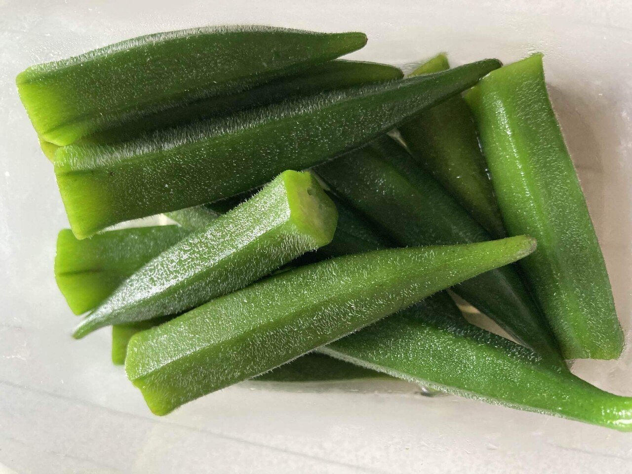 金 雨の中買い出し 夏野菜を煮たり焼いたり漬けたり 山芋すりすり 気づいたら外はみかん色の夕暮れ 不気味に美しく圧倒される 今日も生きてた 写真日記 花 夏野菜 旬のものをい Alexandre Ishii Note