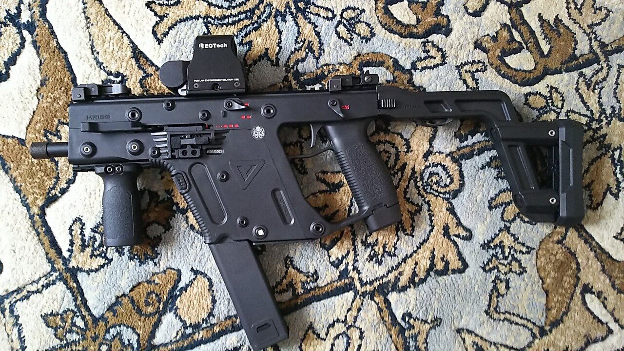KRYTAC: 電動ガン本体 KRISS VECTOR V2 Folding Stock【電子