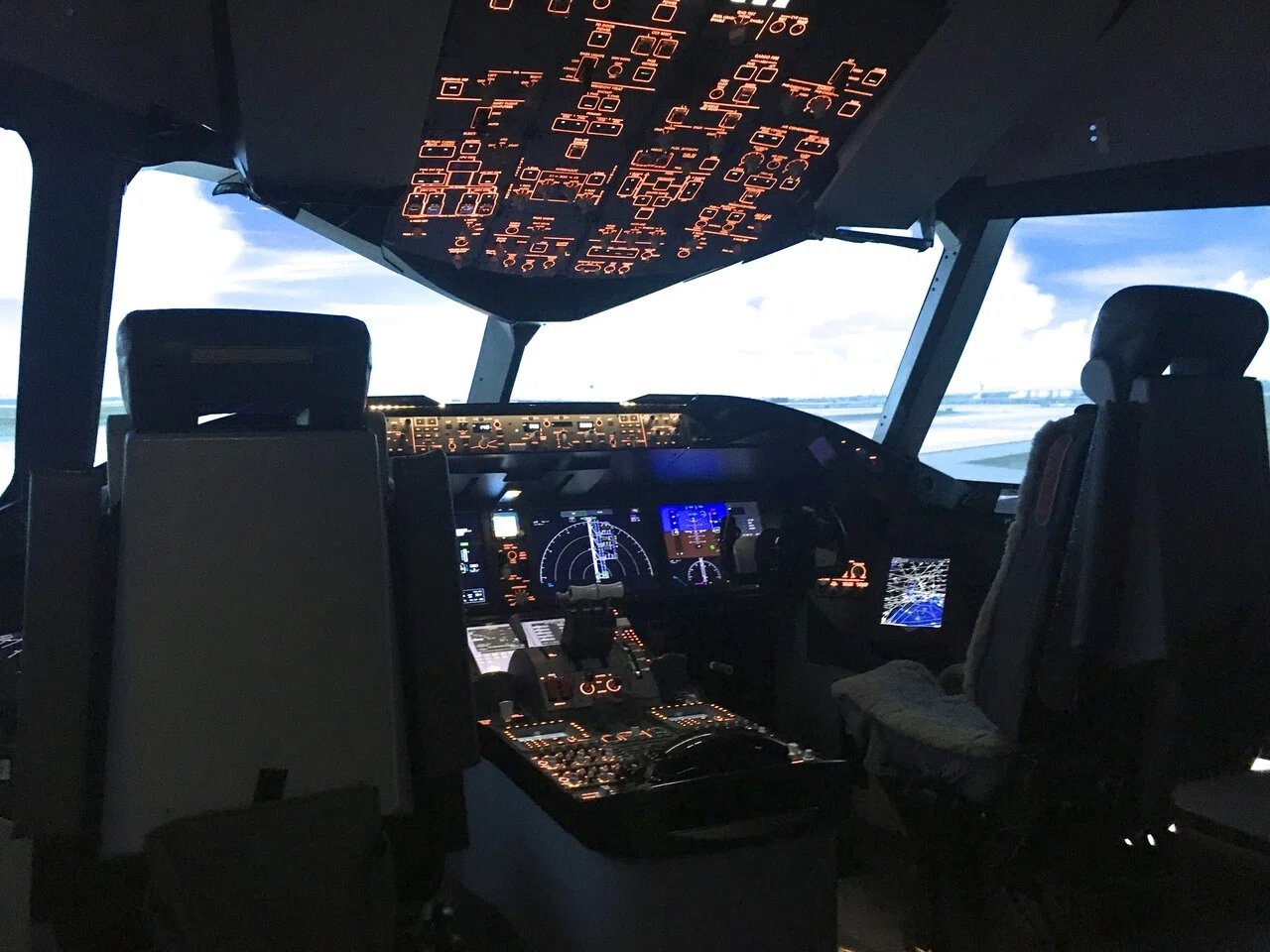 29 飛行機note】 セントレア空港のB787｜Sora＊note