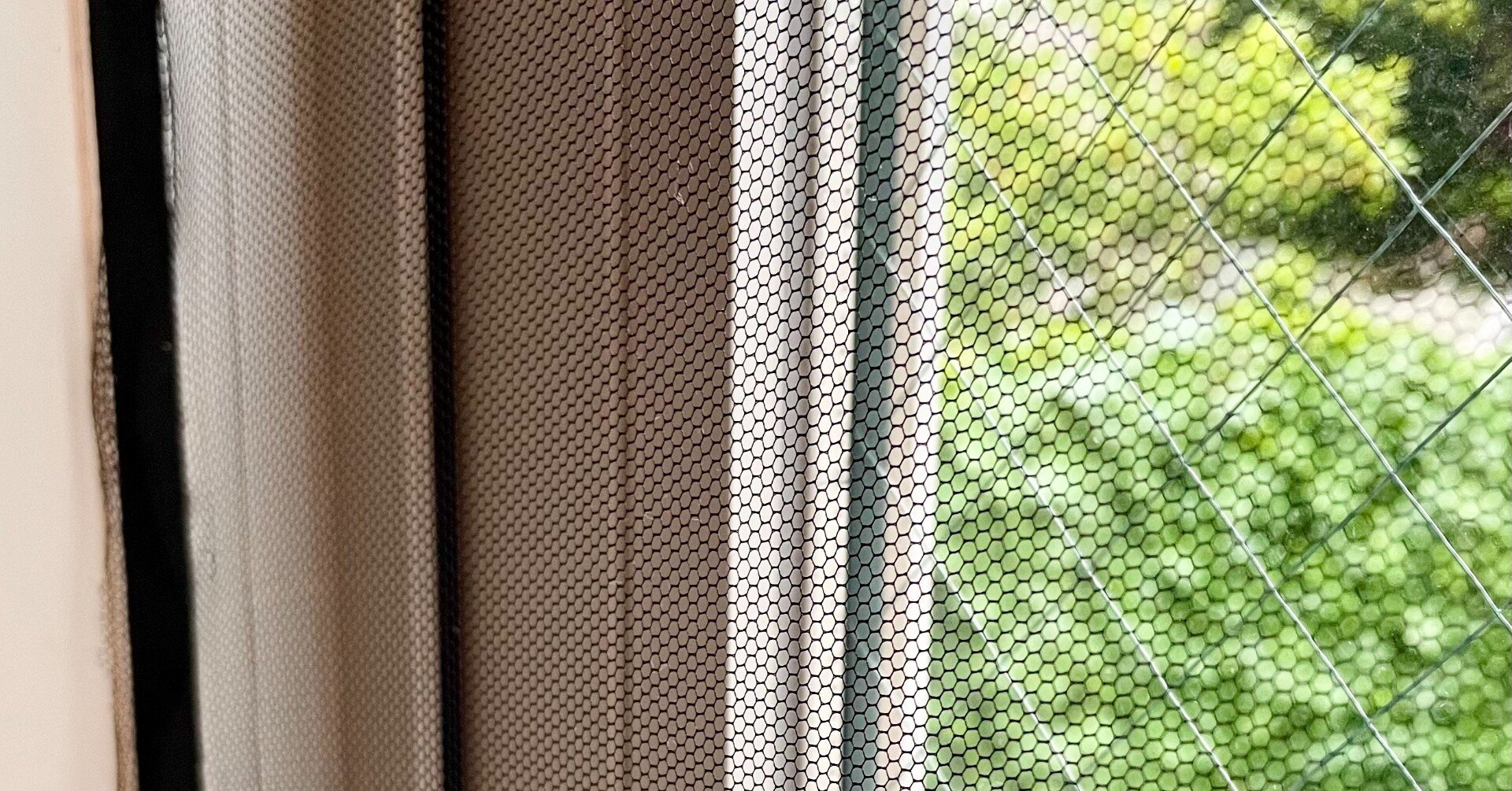 虫対策 網戸がない窓に網戸を付けた Pictoria Note 虫対策 網戸がない窓に網戸を付けた Pictoria Note
