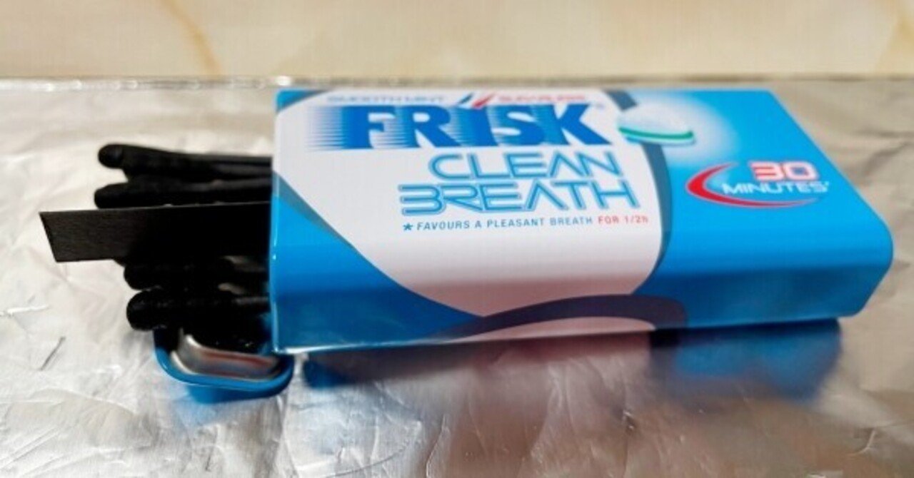 フリスク缶をリメイク 綿棒入れ ヨシコ隊員 Note フリスク缶をリメイク 綿棒入れ ヨシコ隊員 Note