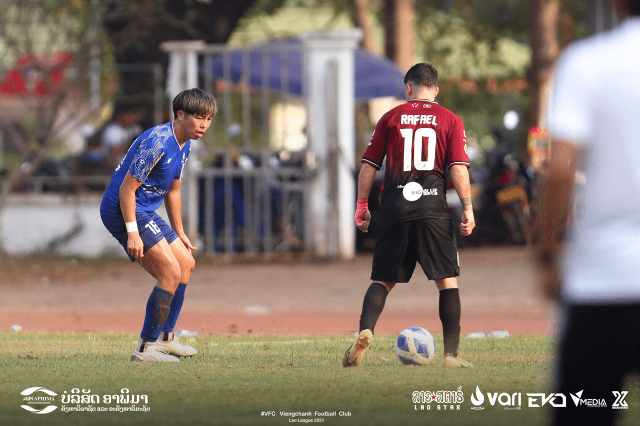 海外に出ると僕の名前は 日本人 渡邉卓矢 東南アジア サッカー選手 Note 海外に出ると僕の名前は 日本人 渡邉卓矢 東南アジア サッカー選手 Note