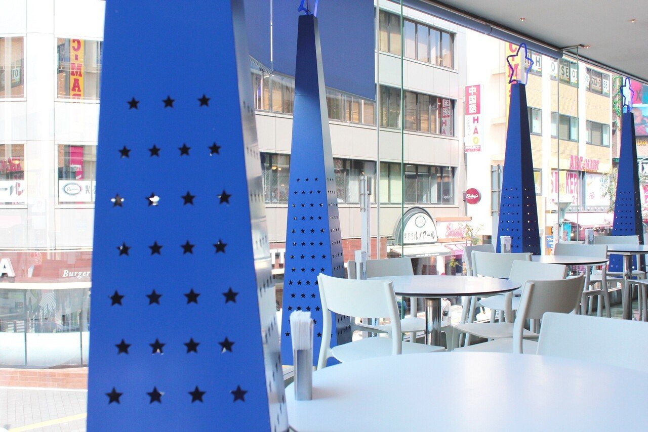 パフェテラス ミルキーウェイ＠池袋 吉田久満さん（昭59営）｜立教大学