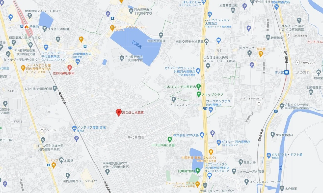 河内長野 南千代田町の住宅地の真ん中に鎮座する涙こぼし地蔵尊 南 奥河内から情報発信 フォロバ100 相互フォロー歓迎 毎日更新 彡 Note