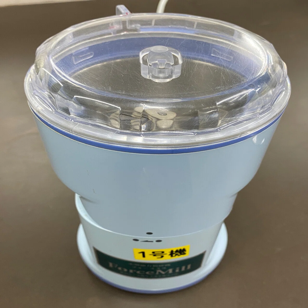 フォースミル・高速振動試料粉砕機】乾燥食品の粉末化に使いました 