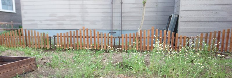 Diy 解体したベッドのスノコの行方は 木琴 マリンバ いいえ 全然ただの木柵です つぐみ Note