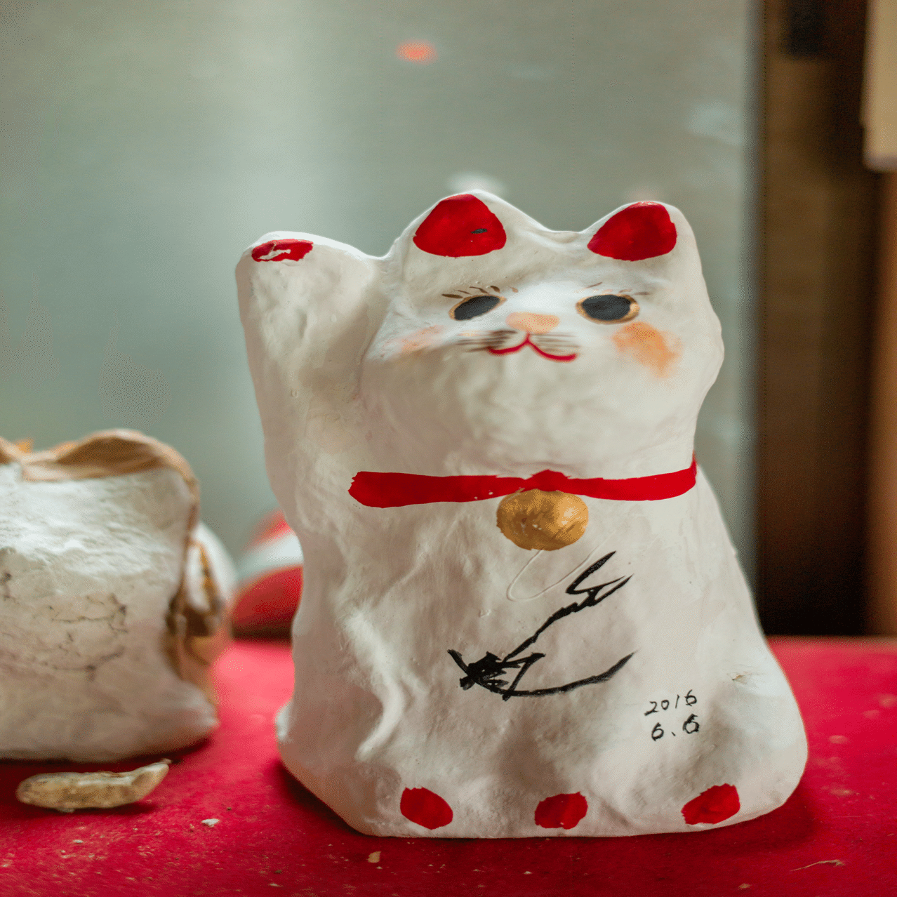 佐原張子　招き猫
