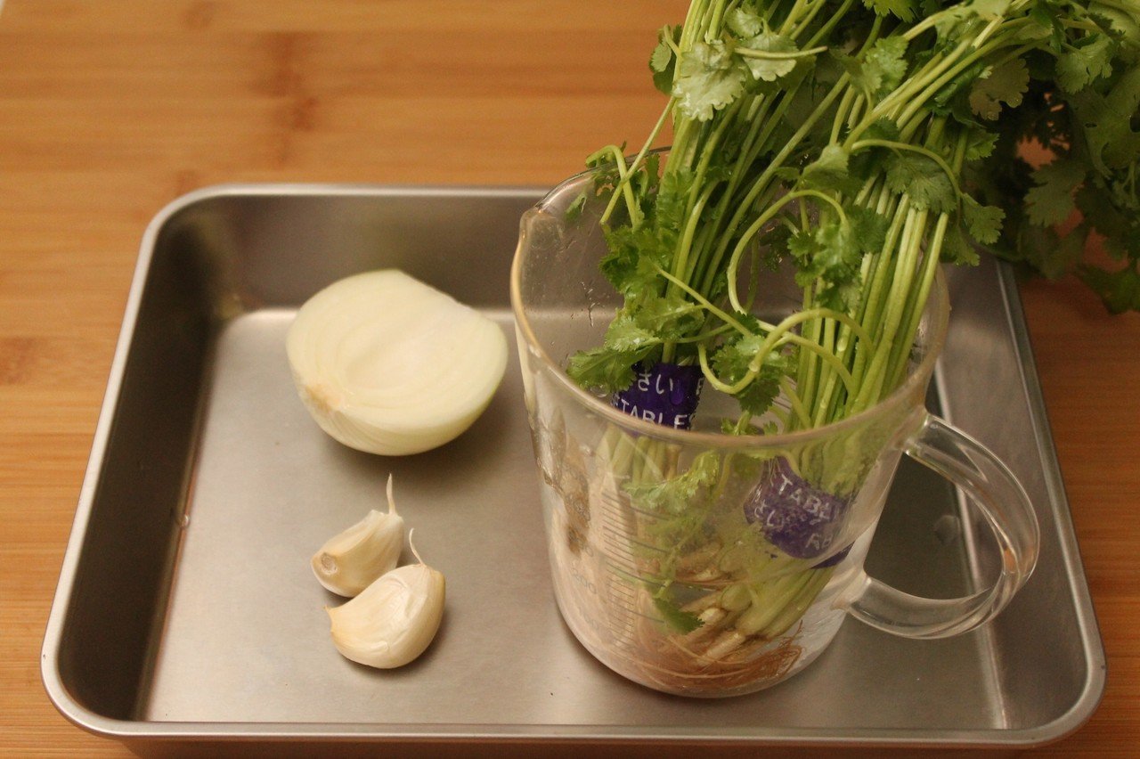 パクチーのサラダ 樋口直哉 Travelingfoodlab Note パクチーのサラダ 樋口直哉 Travelingfoodlab Note