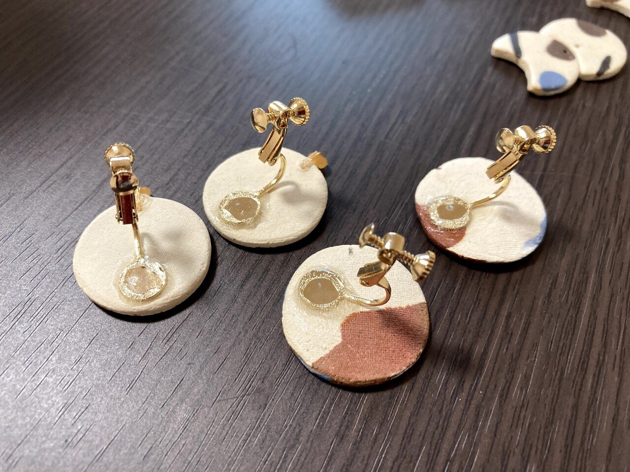 no.40 陶器のピアス 大きめサイズ｜Nao🍎＠陶芸主婦