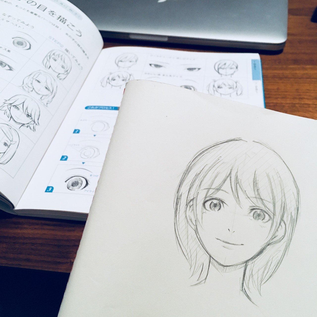 今日は先日買ったドリルの目の練習篇からの 一から描いてみた やはり右目の形がいまいちだが だいぶ良くなってきたかも 少し描くときの迷いがなくなって 描く時間が短縮されてきた感ある٩ W و スズキアユミ デザインメモ Note