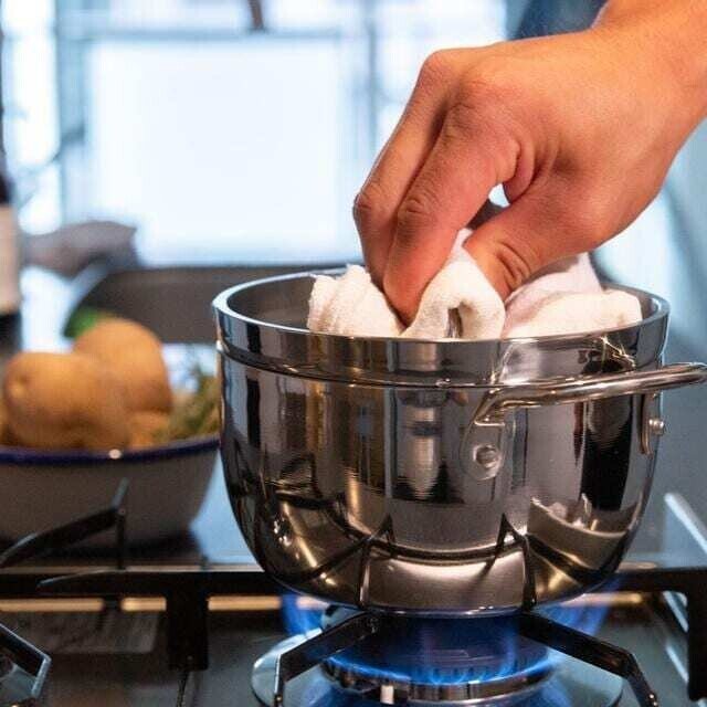 ソロキャンプにぴったりなダッチオーブン Tsbbq 6インチ がmakuakeに登場 Camploggear Note