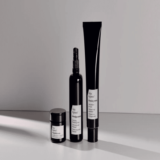 エイジングの4大原因に 効率的にアプローチする スキンケアブランド