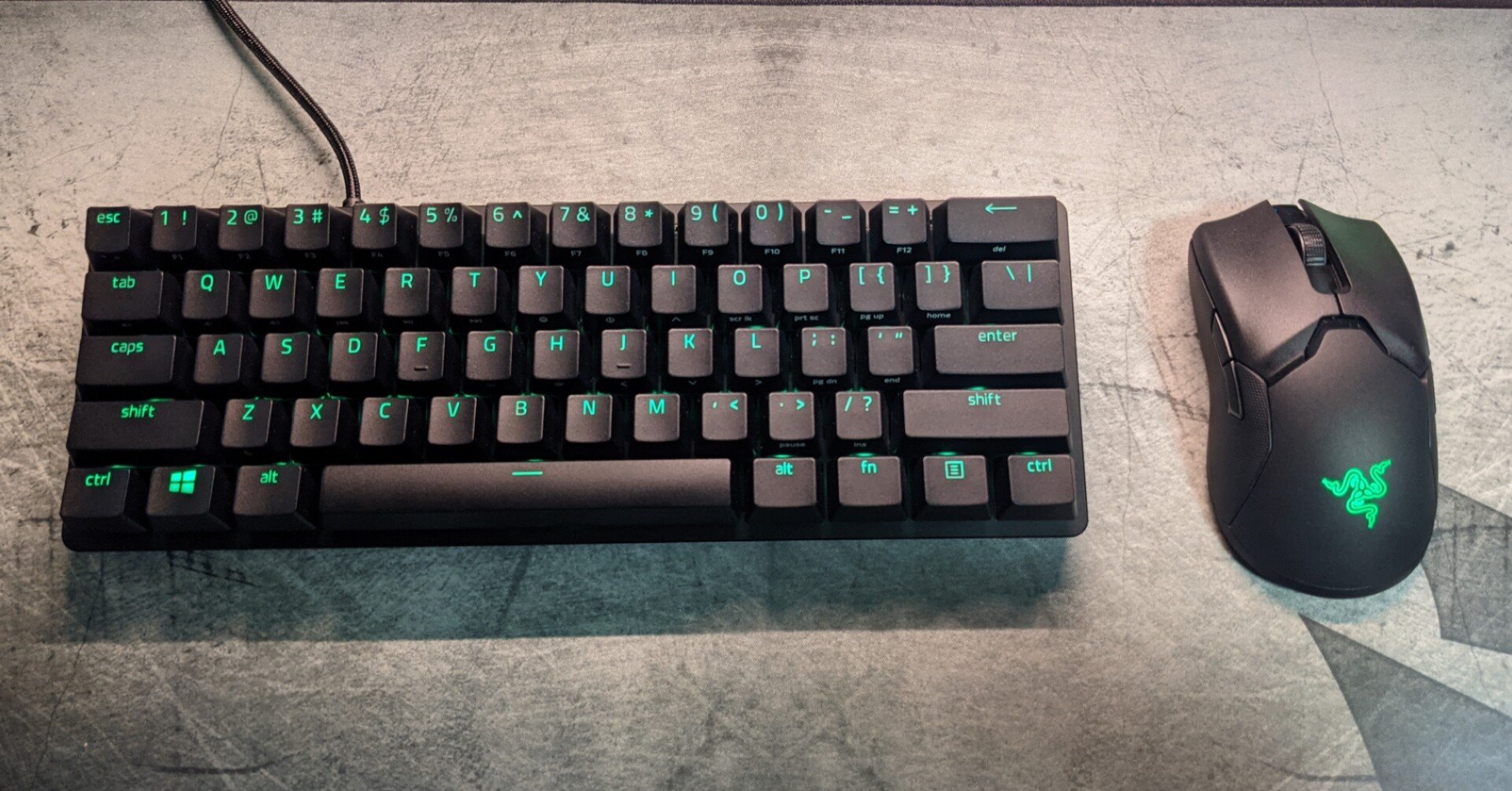 RAZERのゲーミングマウスとキーボードが良かったけどちょっと後悔した