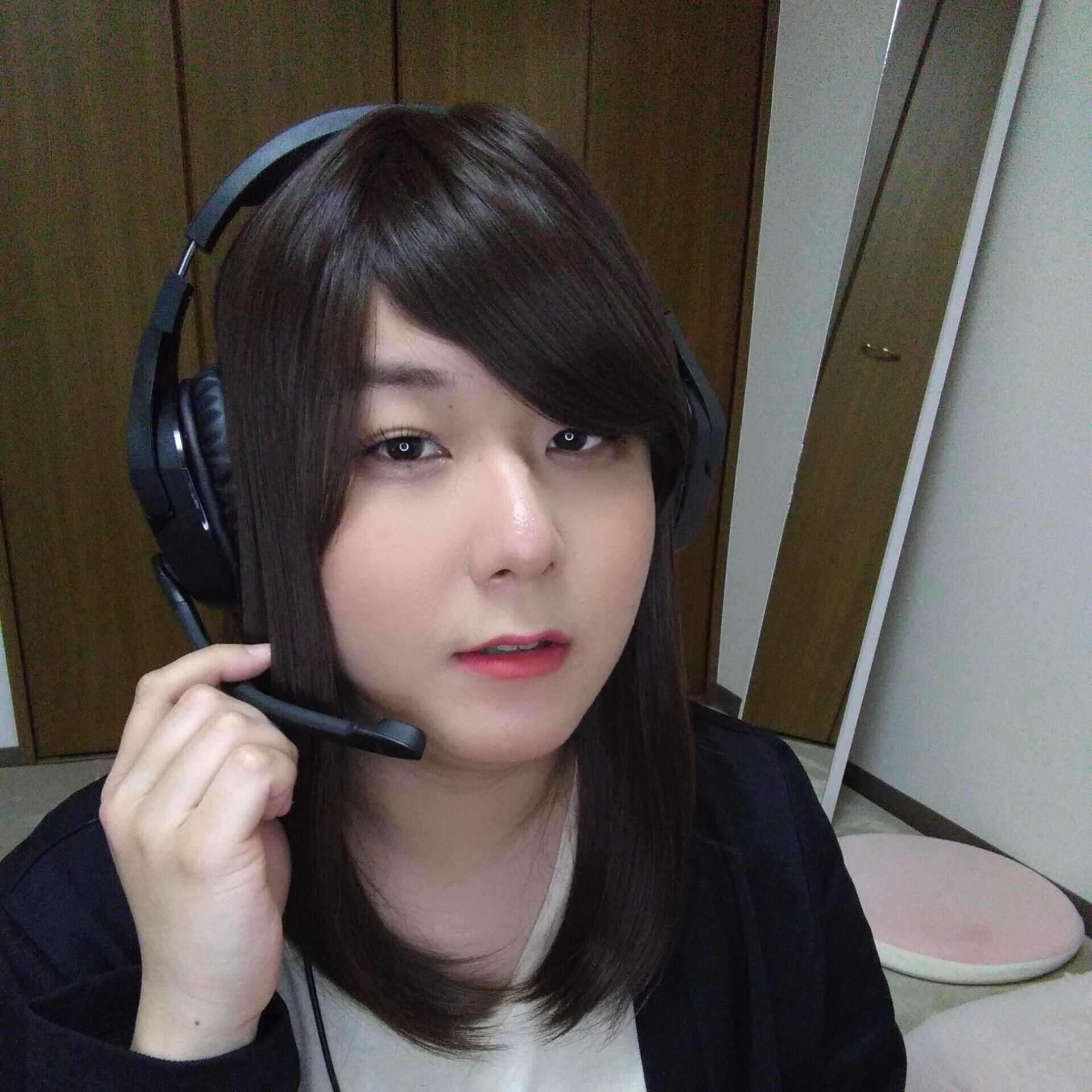 この言葉と生きていきたい1 せっかくだから 俺はこの赤の扉を選ぶぜ デスクリムゾン より Sakai Nako Note