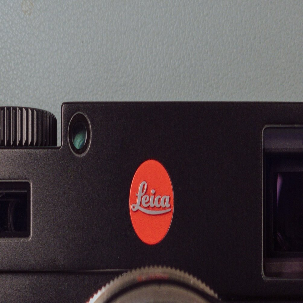 【新品】世界限定500本 Leica Summilux Black Chrome Why The Leica Summilux 50mm Black Chrome is So Perfect | REVIEW