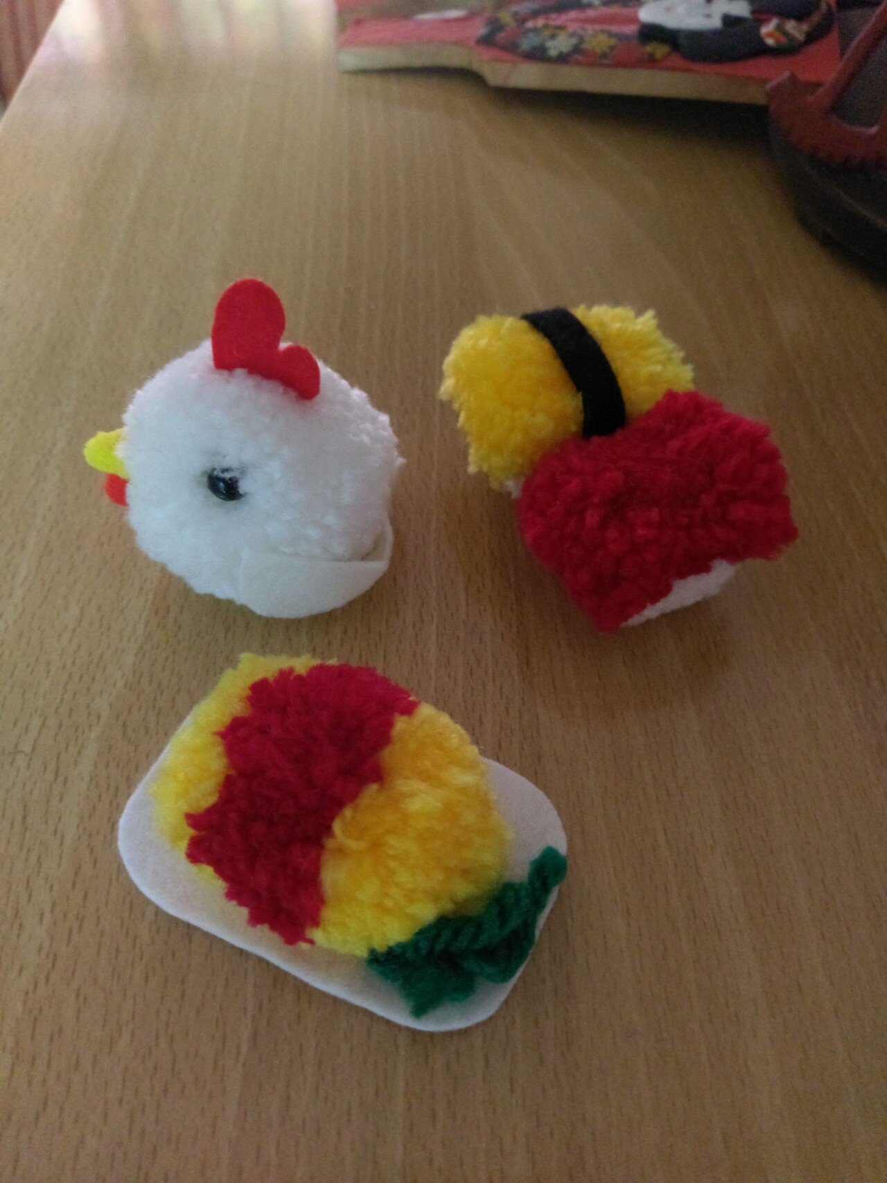 毛糸のボンボン 手芸作品 よーよー Note 毛糸のボンボン 手芸作品 よーよー Note