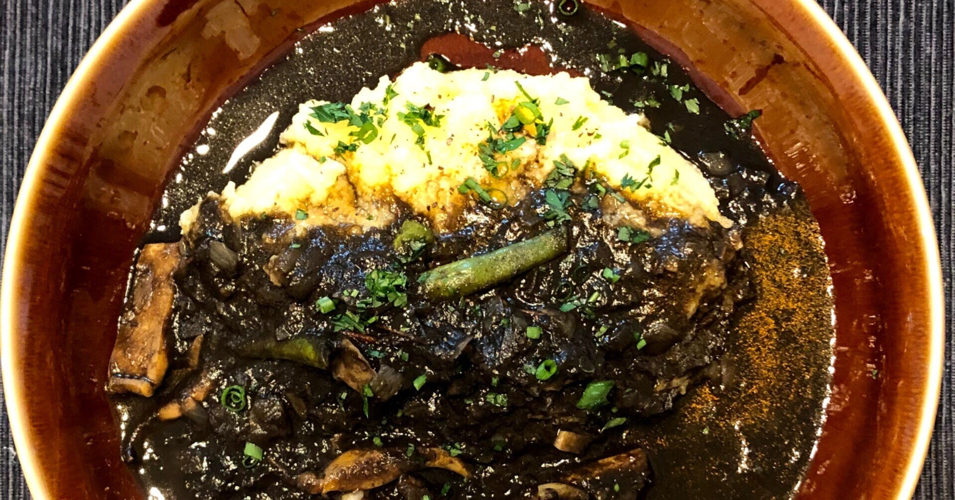 懐かしきコウイカの墨煮 Mamige Note 懐かしきコウイカの墨煮 Mamige Note