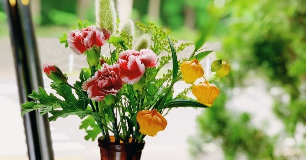 花の定期便 四国で自宅にお花が届くサブスク人気３選 徳島 香川 愛媛 高知県で 花のある生活 をおすすめ 青山フラワーマーケット 日日是好日 ブルーミー比較 My Florist Magazine Note