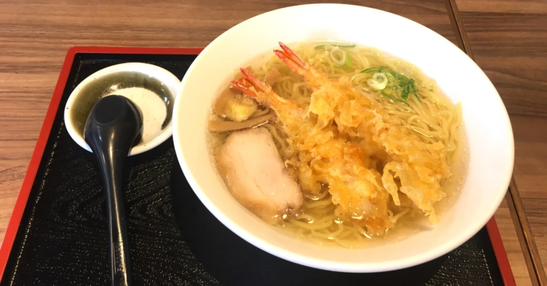 ほっかいどう暮らし52 岩内町 えび天ラーメン｜ひろゆき＠北海道在住