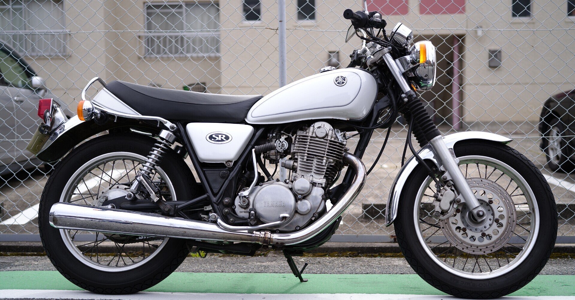 SR400が改めて美しい｜ざがね