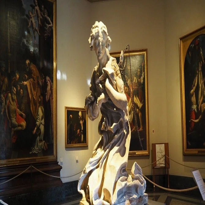 【希少】Affreschi del Vaticano ヴァチカン壁画 1966 バチカン美術館 螺旋階段を上から📷 天井絵がずっと続く通路が 黄金に