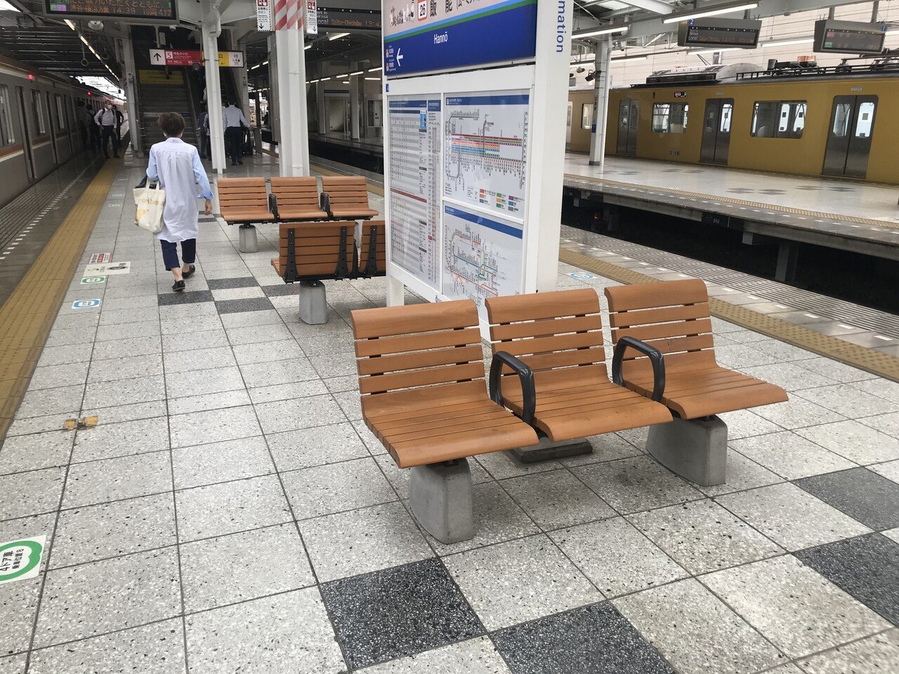 駅のベンチ探検隊 8 西武線 飯能のベンチ Savvy Channel Note 駅のベンチ探検隊 8 西武線 飯能のベンチ Savvy Channel Note