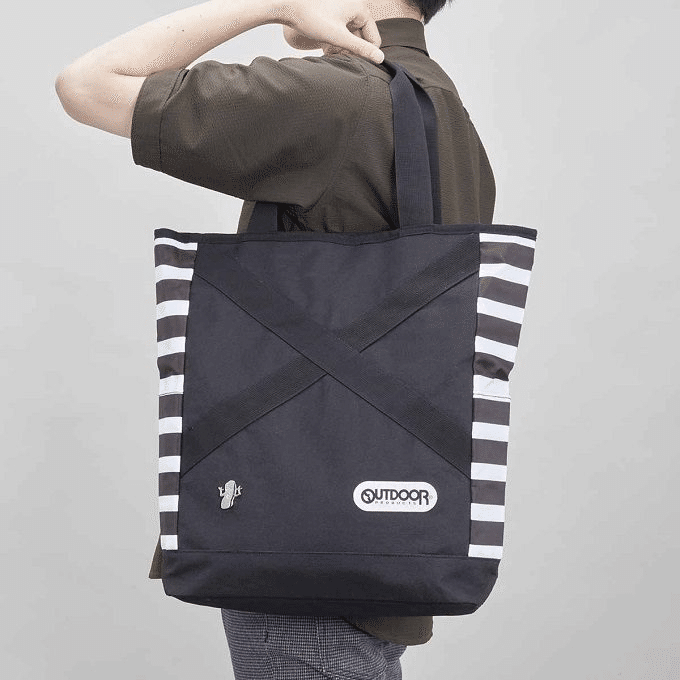 予約受付は8/18まで！】ジョジョの奇妙な冒険 黄金の風×OUTDOORコラボ