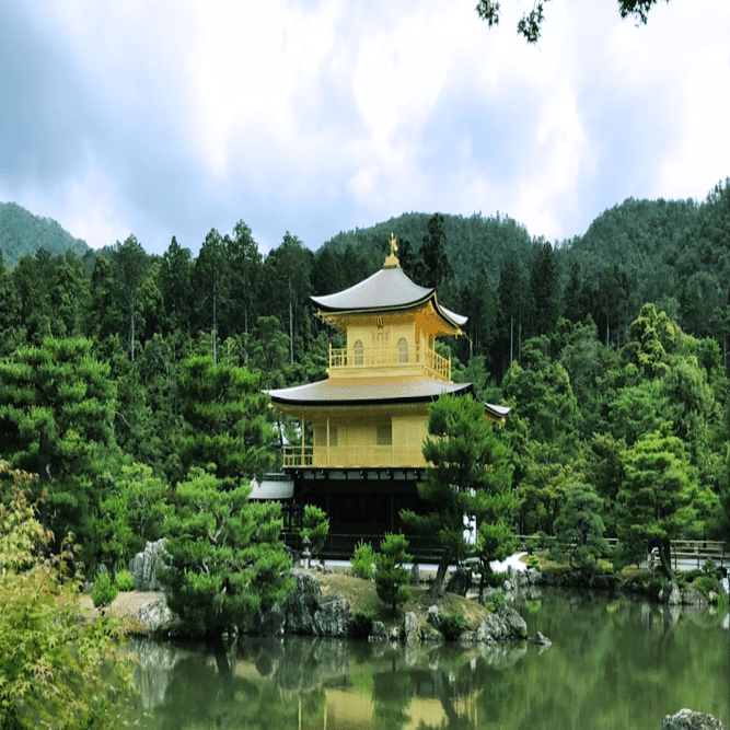 蒼天に光る－鹿苑寺金閣－｜yokky-san