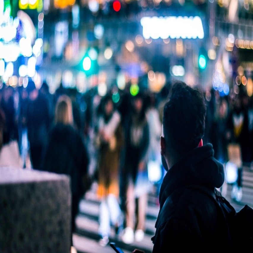 マカフィーTwitterをハッキングされマカ砲連発ｗ｜KT⚡️SNS最新情報／フォトグラファー