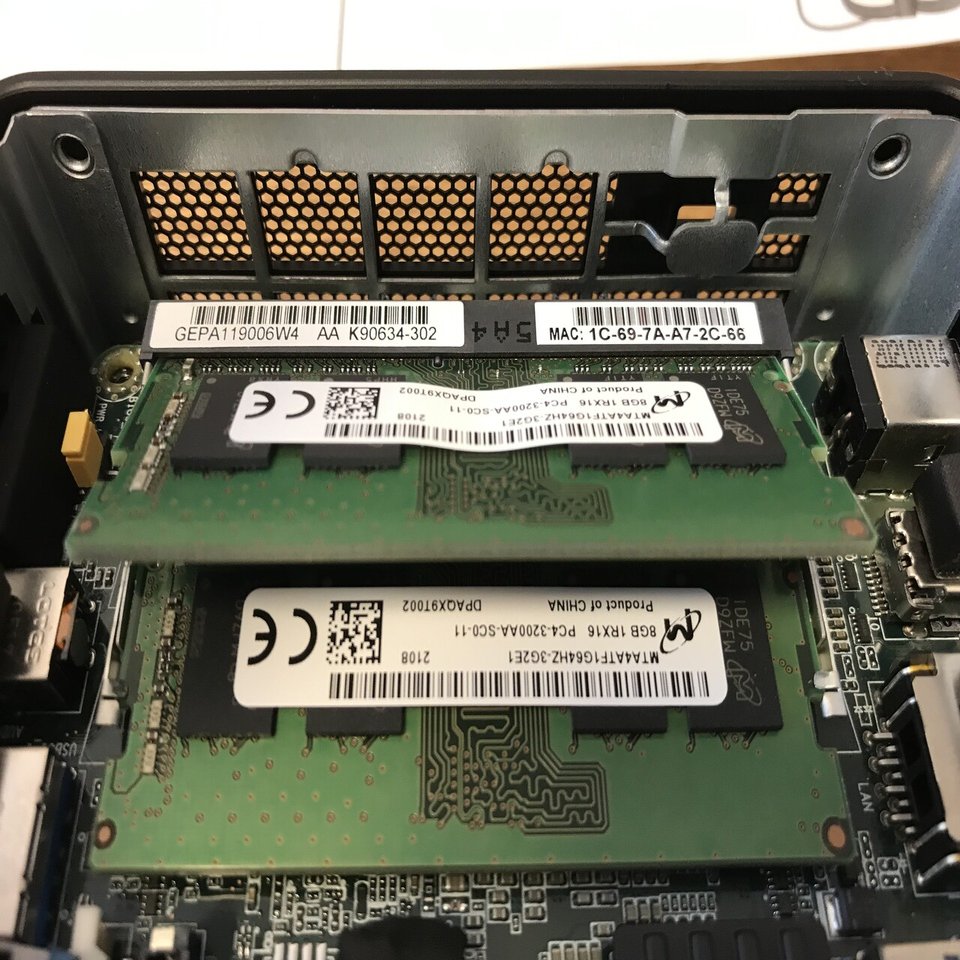 Intel NUC11で自作PC(組立・OSインストール編)｜Litt