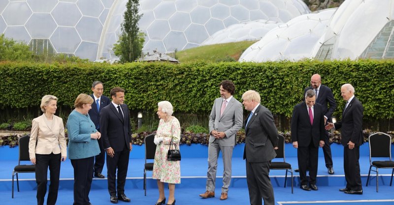 中国紙が印象操作 G7安倍首相の ニセ写真 で 2018年6月12日 エキサイトニュース