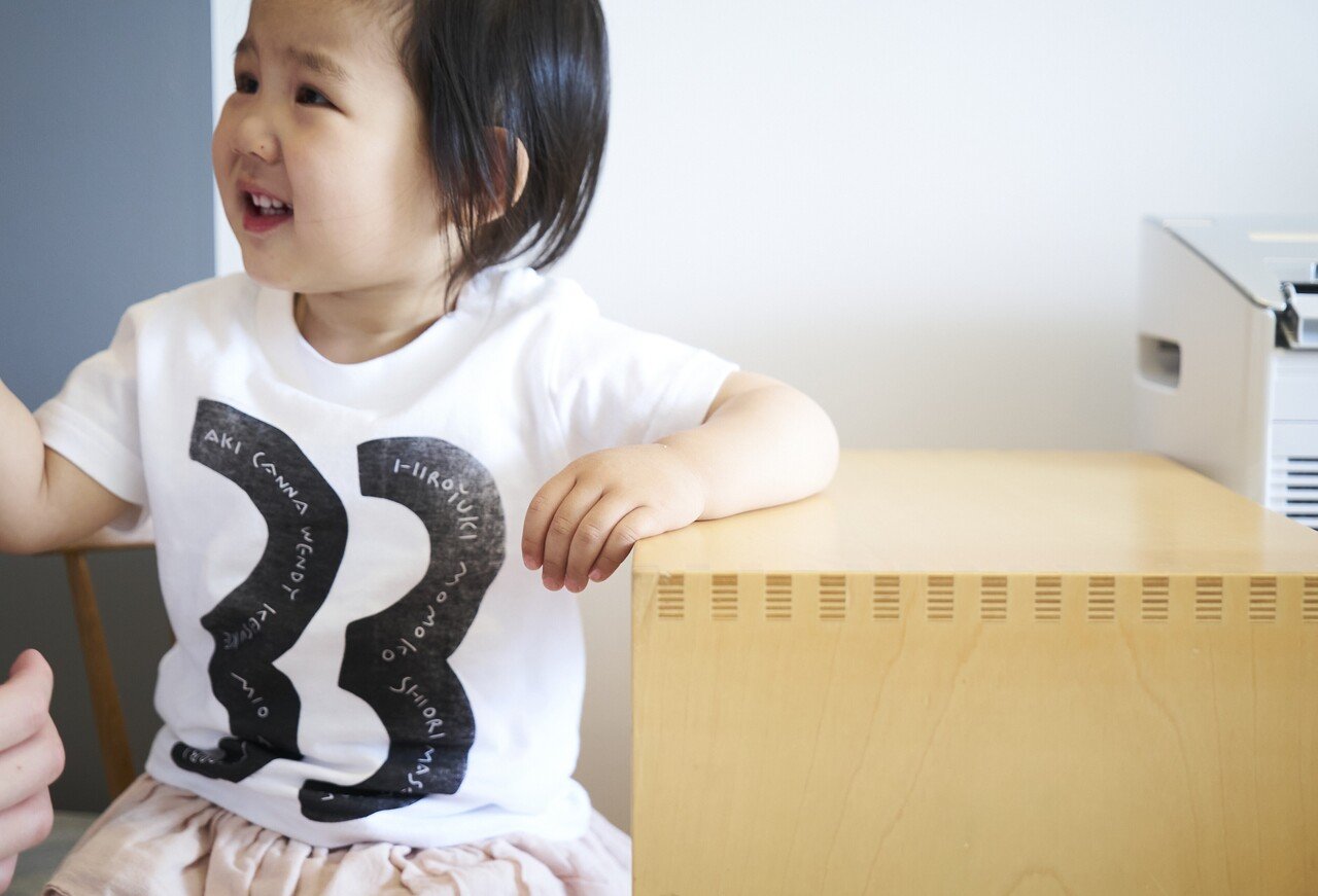 写場椅子 d3cf521fb5b8cafcd82ed5c082e65c