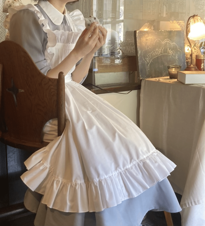 MOMOKO HOUSE フリルハートエプロン ホワイト