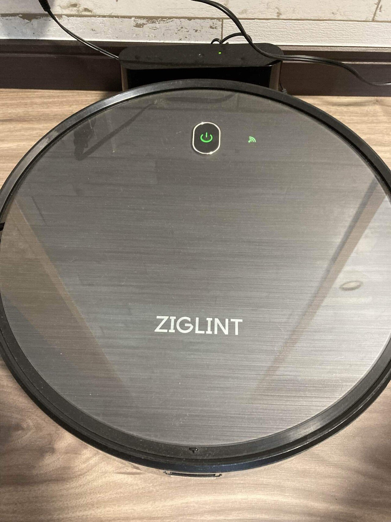 現在取引中 ロボット掃除機 Ziglint D5 新品バッテリー交換済み