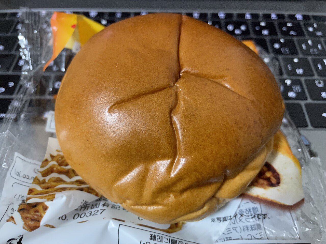 焼きそばパン 焼きそばの果てしなき旅【その48】｜小野瀬雅生