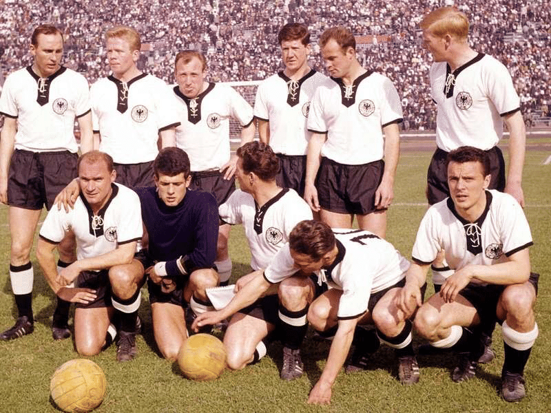 永久保存版 1934年のw杯初出場からユーロ21まで ドイツ代表 ユニフォームのすべて アツシ Note 永久保存版 1934年のw杯初出場からユーロ21まで ドイツ代表 ユニフォームのすべて アツシ Note
