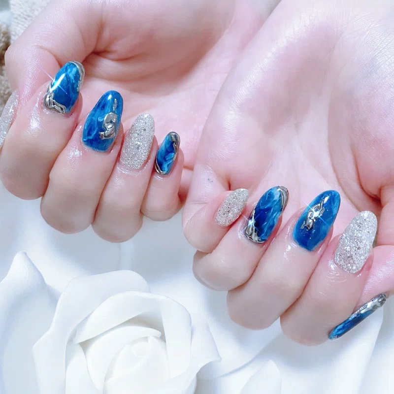 今月のネイル Emika 初心者ブロガー Note