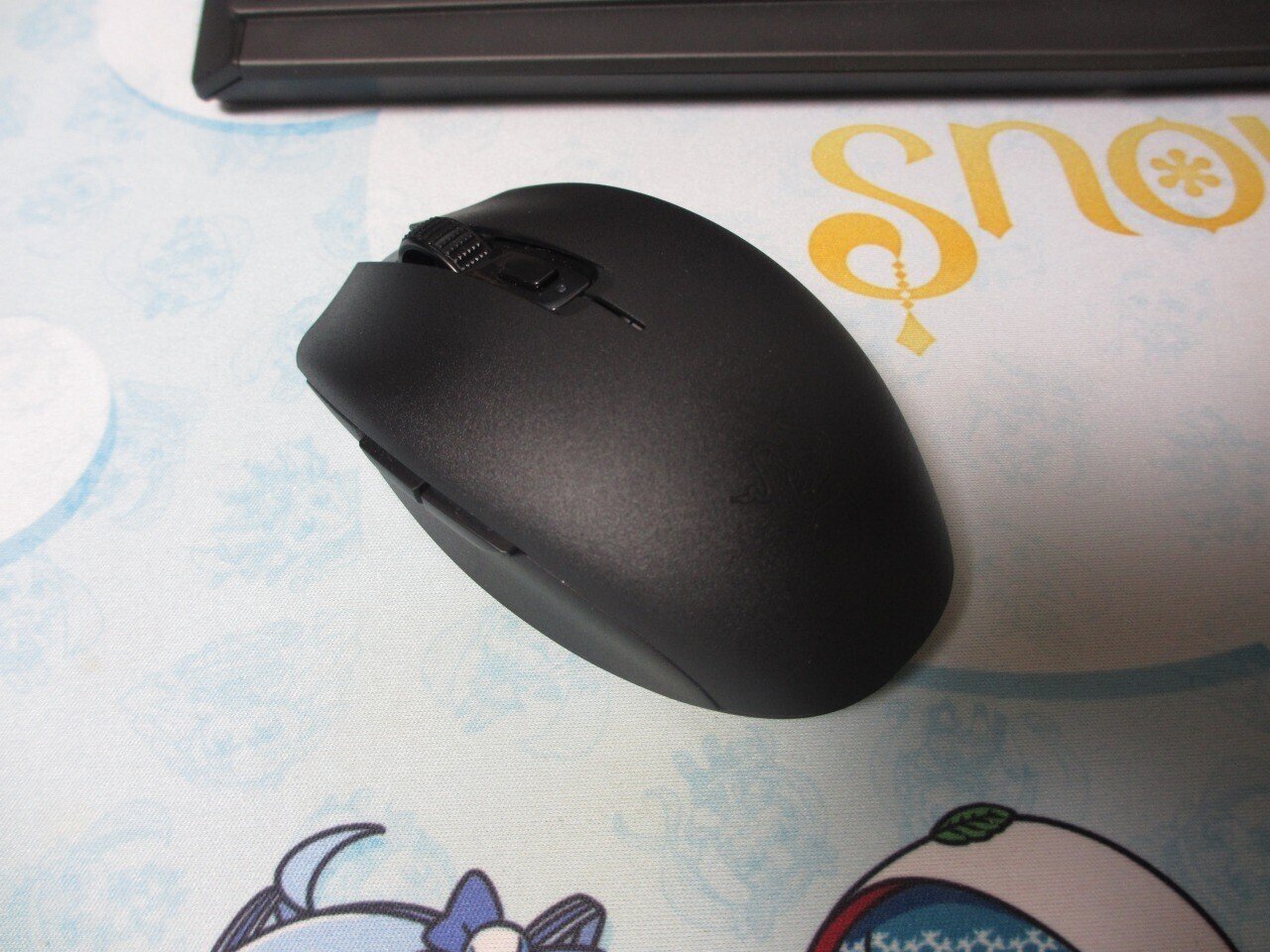 razer orochi v2 充電式軽量エネループ電池付き 電池式の軽量マウスの限界：軽量ワイヤレスゲーミングマウス