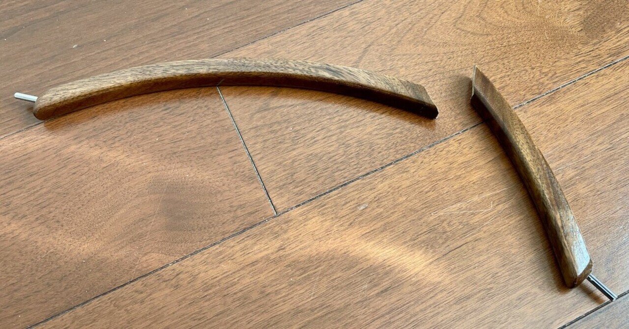 カーミットチェアのハンドル部分が折れてしまったのでFiberFixで補修