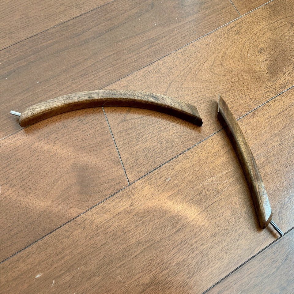 カーミットチェアのハンドル部分が折れてしまったのでFiberFixで補修